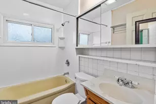31 Gentle Rd, Levittown, PA 19057 - Photo 19