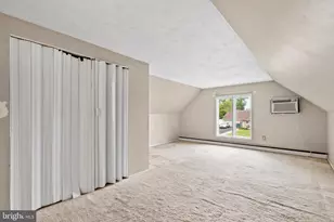 82 Forsythia Dr E, Levittown, PA 19056 - Photo 29