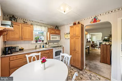 105 Village Drive, Feasterville-Trevose, PA 19053 - Photo 13