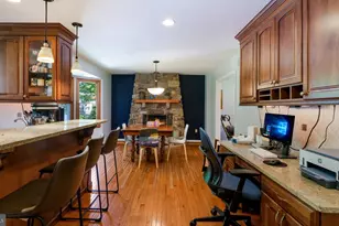 1270 Oxford Valley Rd, Yardley, PA 19067 - Photo 11