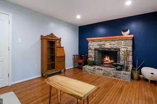 1270 Oxford Valley Rd, Yardley, PA 19067 - Photo 17