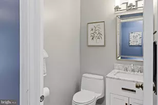 2637 Woodsview Dr, Bensalem, PA 19020 - Photo 19