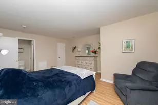 52 Natalie Ct, Levittown, PA 19057 - Photo 19