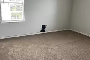 1652 Bluebird Dr, Morrisville, PA 19067 - Photo 7