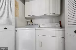 442 Lakeside Dr, Levittown, PA 19054 - Photo 13