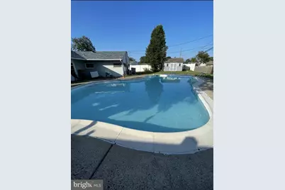442 Lakeside Drive, Levittown, PA 19054 - Photo 21