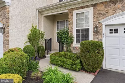 43 Brecknock Court, Newtown, PA 18940 - Photo 3