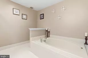 43 Brecknock Ct, Newtown, PA 18940 - Photo 31