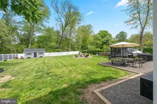 972 Log College Dr, Warminster, PA 18974 - Photo 29