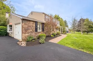995 Newtown Richboro Rd, Newtown, PA 18940 - Photo 5