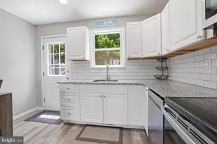 2342 Dixon Ave, Croydon, PA 19021 - Photo 9