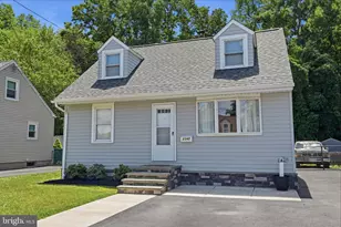 2342 Dixon Ave, Croydon, PA 19021 - Photo 3