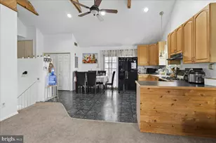 2928 Windsor Dr, Bensalem, PA 19020 - Photo 33