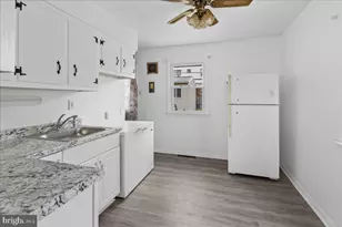 2928 Windsor Dr, Bensalem, PA 19020 - Photo 37