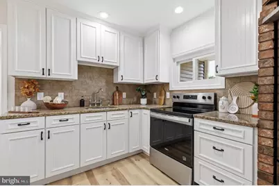 72 Lavender Lane, Levittown, PA 19054 - Photo 11