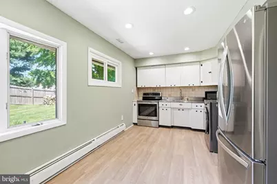 17 Cloister Road, Levittown, PA 19057 - Photo 7