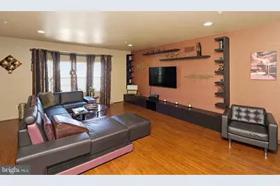 170 Graystone Drive, Feasterville-Trevose, PA 19053 - Photo 9