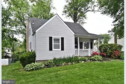 1604 N Meadowbrook Road, Feasterville-Trevose, PA 19053 - Photo 1
