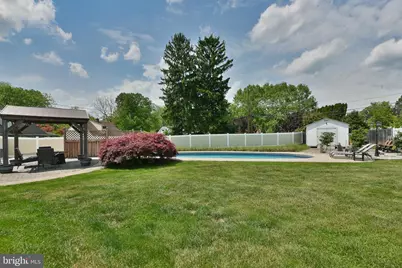 2 Jollybrook Road, Levittown, PA 19056 - Photo 41