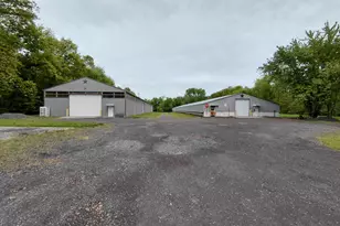 2715 Dahl Rd, Quakertown, PA 18951 - Photo 1