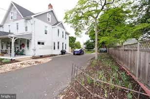 659 Belmont Ave, Southampton, PA 18966 - Photo 3