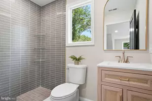 22 Peppermint Rd, Levittown, PA 19056 - Photo 29