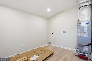 22 Peppermint Rd, Levittown, PA 19056 - Photo 19