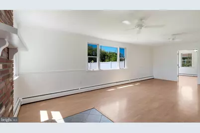 7 Indian Creek Drive, Levittown, PA 19057 - Photo 15