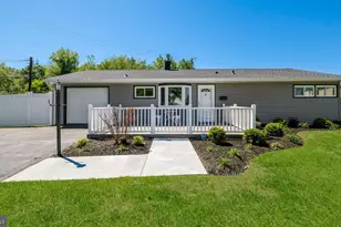 7 Indian Creek Dr, Levittown, PA 19057 - Photo 1