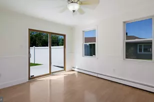 7 Indian Creek Dr, Levittown, PA 19057 - Photo 17