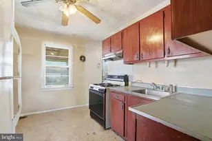 1402 Susan Ave, Croydon, PA 19021 - Photo 7