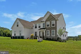 1603 Chestnut Ridge Rd, Upper Black Eddy, PA 18972 - Photo 3