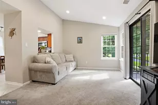 242 Sassafras Ct, Warrington, PA 18976 - Photo 7