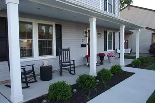 37 Narcissus Ln, Levittown, PA 19054 - Photo 3