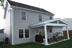 37 Narcissus Ln, Levittown, PA 19054 - Photo 27