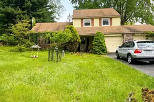 506 Holly Knoll Dr, Churchville, PA 18966 - Photo 1