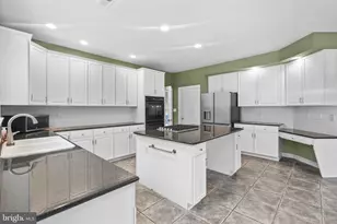 3678 Hancock Ln, Doylestown, PA 18902 - Photo 25