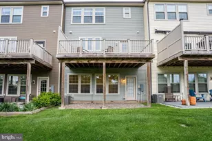 404 Tall Oaks Dr, Warminster, PA 18974 - Photo 3