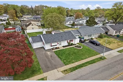 284 N Olds Boulevard, Fairless Hills, PA 19030 - Photo 27