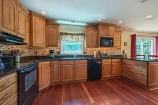 925 Big Oak Rd, Yardley, PA 19067 - Photo 17