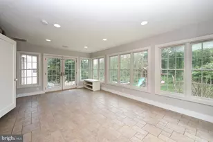 966 Paige Ct, Feasterville-Trevose, PA 19053 - Photo 17