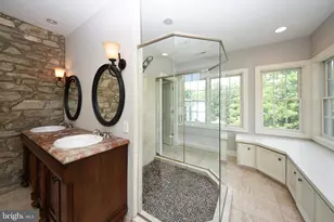 966 Paige Ct, Feasterville-Trevose, PA 19053 - Photo 35