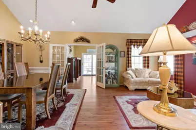 20 Black Eyed Susan Road, Langhorne, PA 19047 - Photo 9