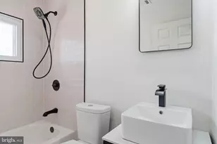 54 Freedom Ln, Levittown, PA 19055 - Photo 17
