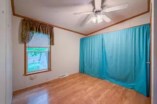 2304 Brownsville Rd, Feasterville-Trevose, PA 19053 - Photo 25