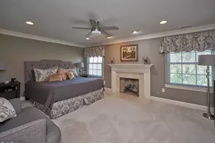 8 Eastburn Dr, New Hope, PA 18938 - Photo 19