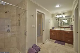 8 Eastburn Dr, New Hope, PA 18938 - Photo 23