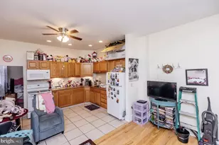 366 Main St, Tullytown, PA 19007 - Photo 33