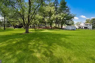 45 Squirrel Rd, Doylestown, PA 18901 - Photo 43
