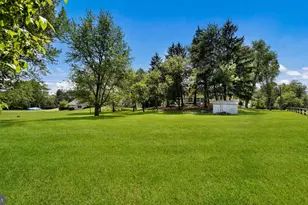 45 Squirrel Rd, Doylestown, PA 18901 - Photo 41